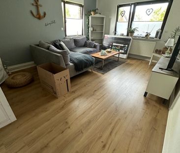 Geräumige 4-Zimmer-Wohnung mit Terrasse, Gartenhütte, Einbauküche und begehbarem Kleiderschrank im Hansaviertel! - Foto 5