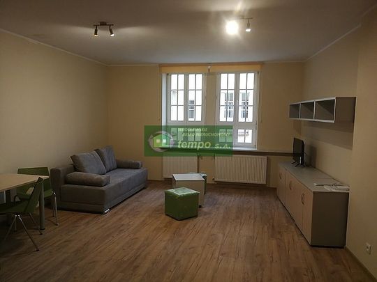 Wałbrzych, Śródmieście - Rynek - 1 900,00 zł - Zdjęcie 1