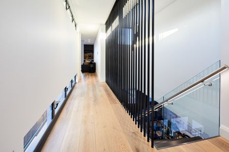 7 Johnston Street, Balmain East NSW 2041 - House For Rent | Domain - Photo 3