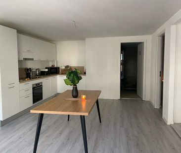 2.5 Zimmer, 60 m², 1. Stock - Foto 3