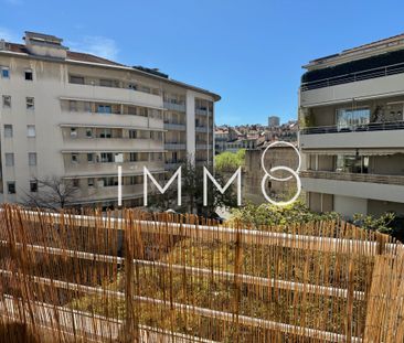 Location Appartement 1 pièce 30m² MARSEILLE 6ème - Photo 6