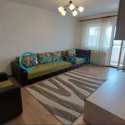 Royal Imobiliare - Inchiriere apartament 3 camere zona Malu Rosu - Fotografie 1
