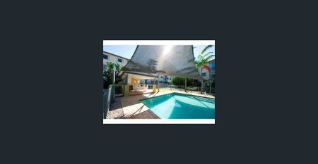 1-BED APARTMENT 5-MIN WALK TO UQ - PERFECT FOR COUPLES - Photo 5