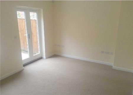 5 bedroom private hall to rent - Photo 4