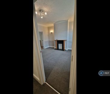 4 bedroom terraced house to rent - Photo 2