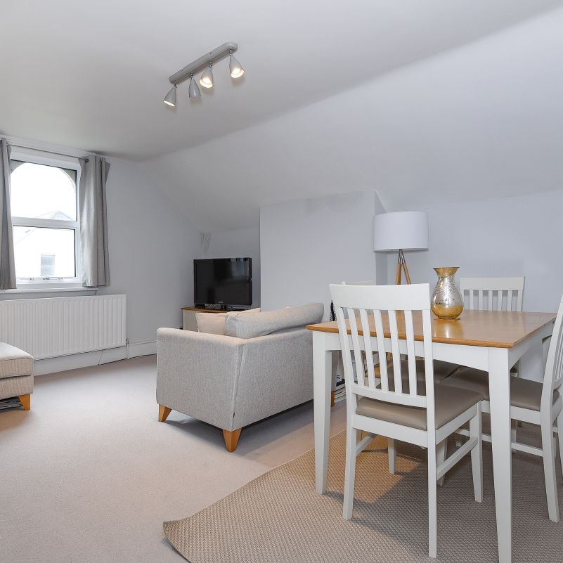 Werter Road, Putney, London, SW15 - Photo 1