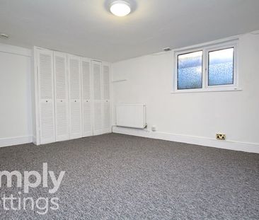 1 Bed property for rent - Photo 4