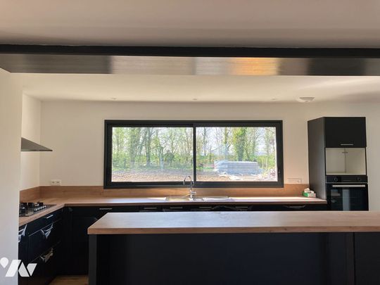 Maison Chevaigne 170.59 m2 - Photo 1