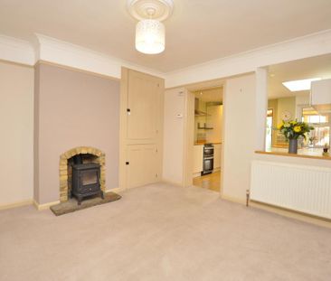 3 bedroom terraced house to rent - Photo 1