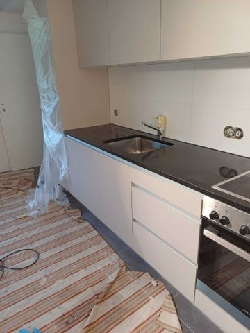 A louer - Appt 2.5 pièces - Schulhausstrasse 6 - Siselen - Foto 2