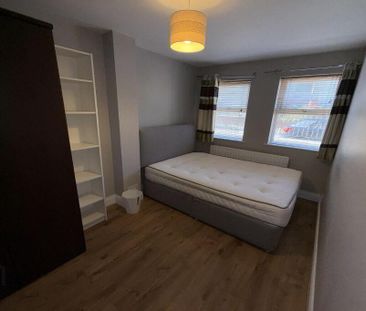 12 Donnybrook Court, Belfast, BT9 7GH - Photo 3