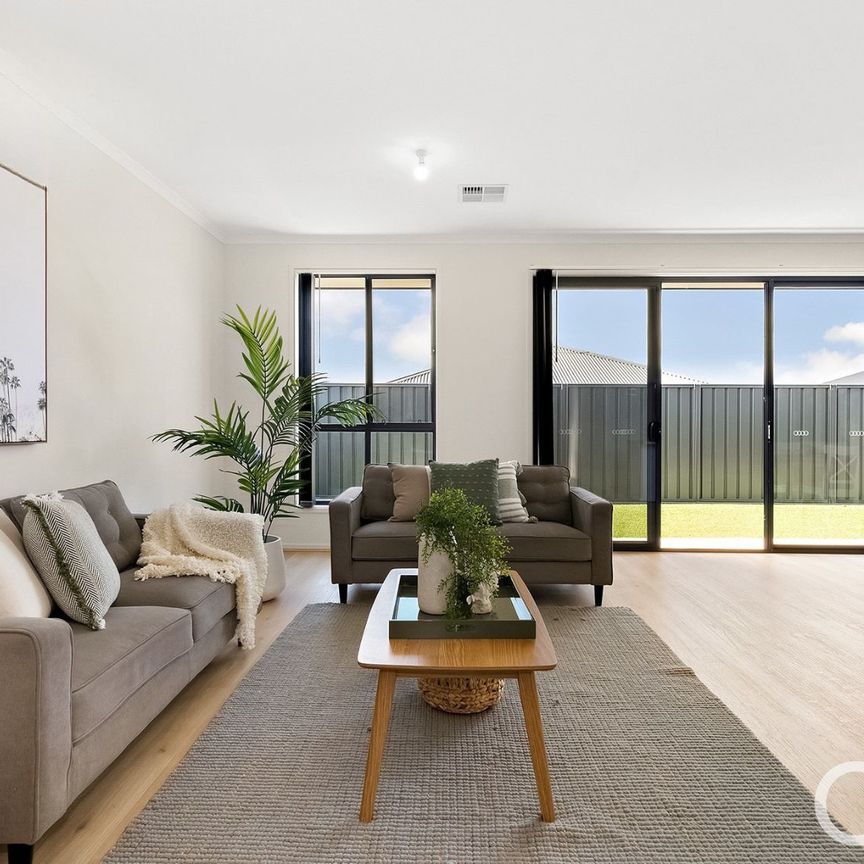 Open the Door to Sun, Sand, and Sophistication - Photo 1