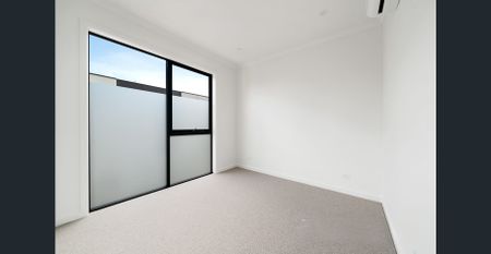 Stunning, brand new, CBD fringe - Photo 4