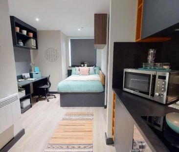 Studio to rent - Photo 5