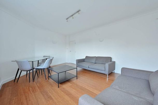 4 bedroom flat to rent - Photo 1