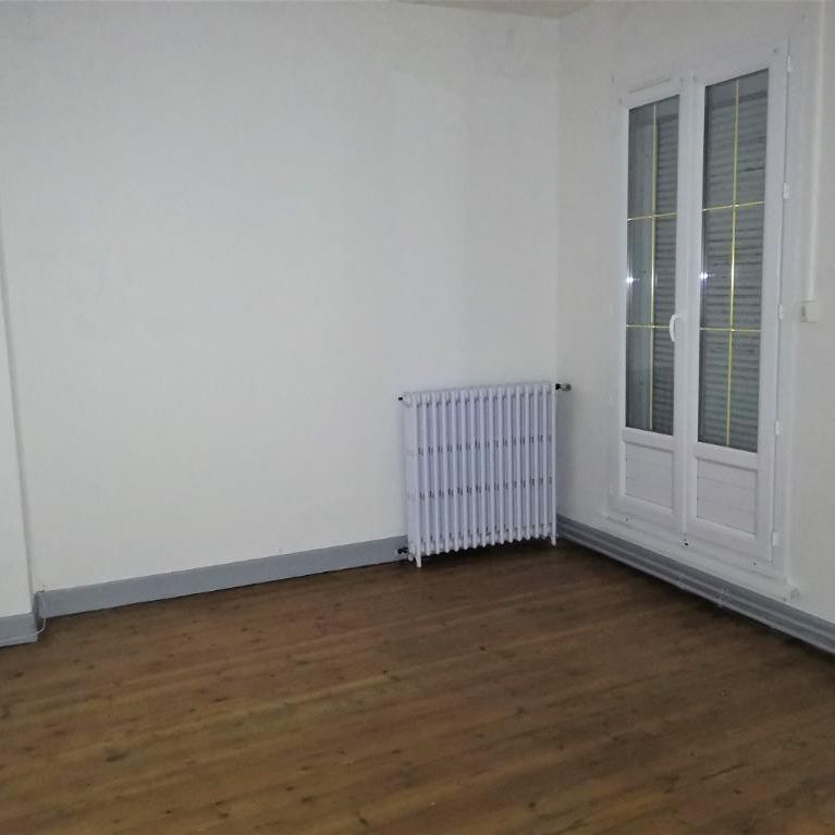 Maison à Poix de Picardie - Photo 1