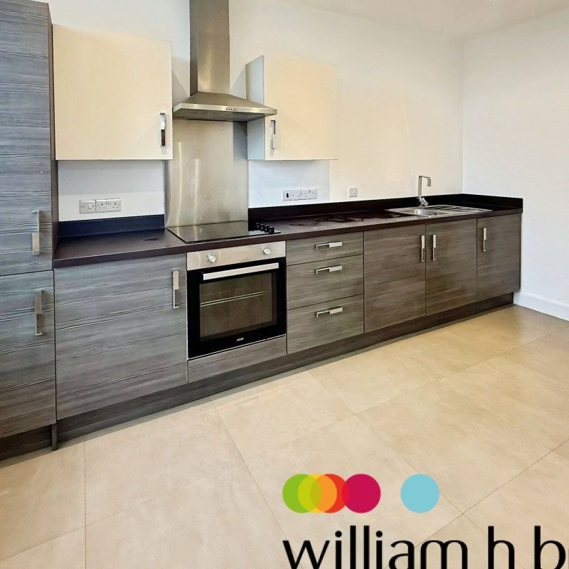 Southway, Colchester - Photo 1