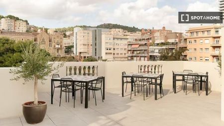 2 room luxury Apartment for rent in Barcelona, Catalonia - Photo 3