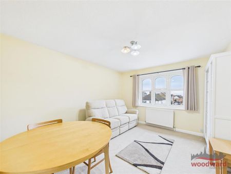 1 bedroom flat to rent - Photo 2