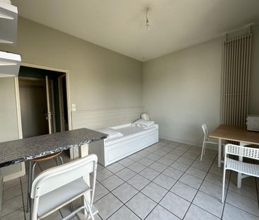 Location Appartement 1 pièce Meublé 21m² BLOIS 41000 - Photo 1