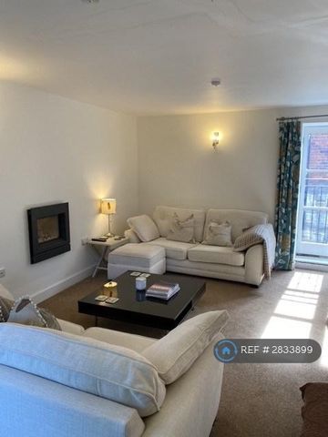 3 bedroom detached house to rent - Photo 3