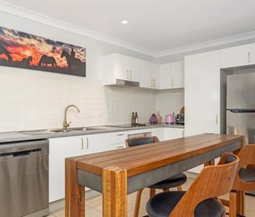 Complete convenience and low maintenance lifestyle. - Photo 3
