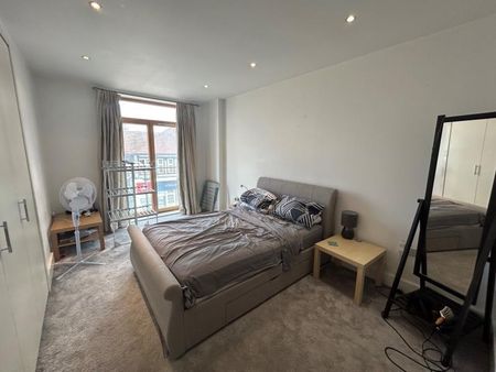 2 bedroom apartment to rent - Photo 2