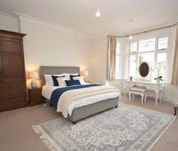 4 bedroom detached house to rent - Photo 4