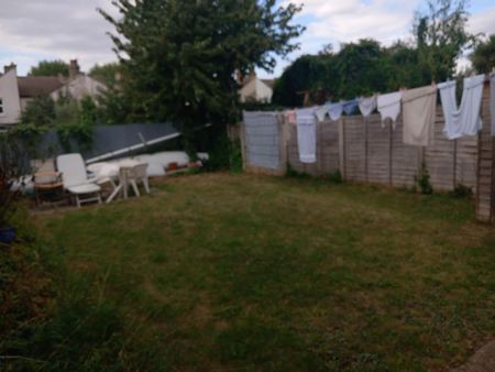 1 bedroom ground floor flat to rent - Photo 4