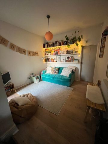 1 Bed Flat, Salcombe Road, E17 - Photo 2