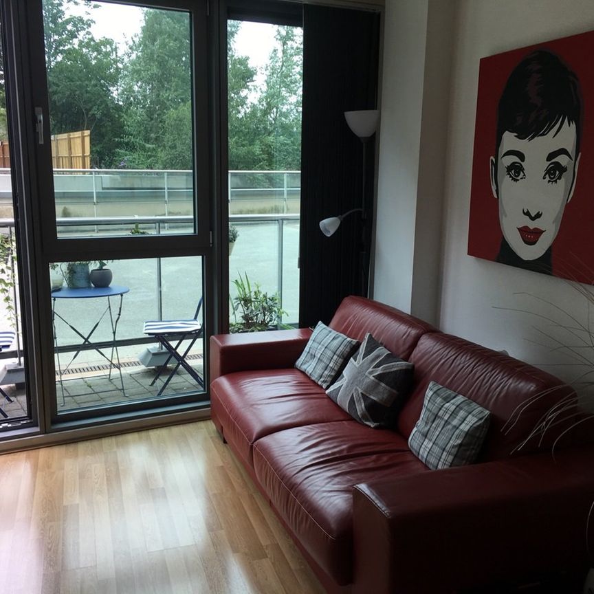 1 Bed Flat, George Hudson Tower, E15 - Photo 1