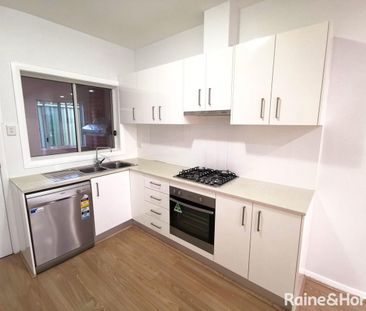 2 Bedrooms Granny Flat In The Heart of Carlingford - Photo 4