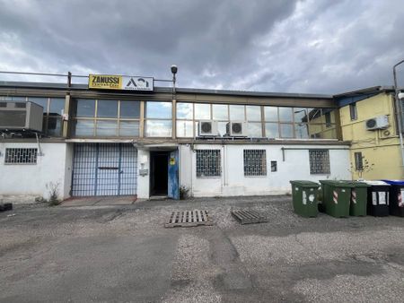 Via della Magliana, Rome, Lazio 00148 - Photo 5