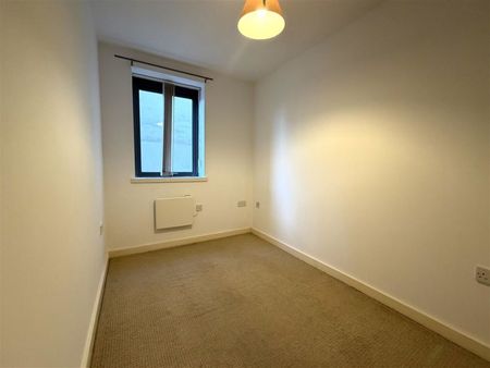 Waterloo Apartments, Leeds City Centre, LS10 1JA - Photo 3