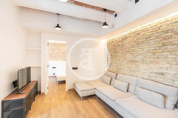 Piso de alquiler en Carrer de Rogent, El Camp de l'Arpa del Clot - Photo 1