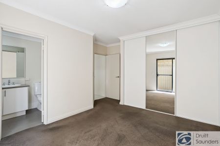 Spacious 4x2 Rear Townhouse in Innaloo HOME OPEN SATURDAY 21 FEBRUARY AT 12.00PM SHARP! - Photo 2