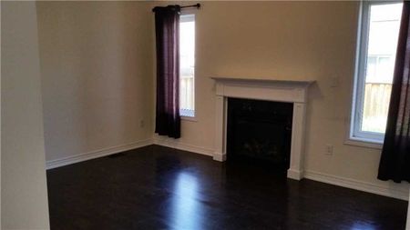 For Lease - 92 Meltwater Crescent, Brampton, Ontario - Photo 3