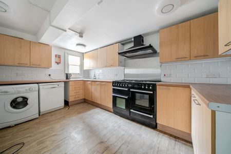 House Share to rent - The Terrace, Gravesend, DA12 - Photo 4