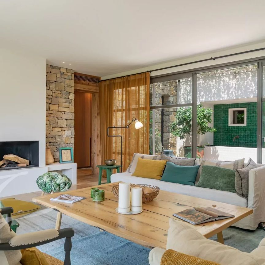 Maison à louer Valbonne, Cote d'Azur, France8 800 EUR / Mois - Photo 1