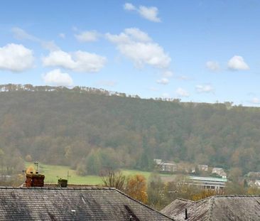 2 bedroom end of terrace house to rent - Photo 4