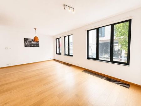 Appartement te huur - foto 5