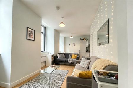 1 bedroom apartment to rent - Photo 2