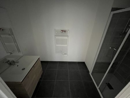 Location Appartement 3 pièces 57m² CAEN 14000 - Photo 5