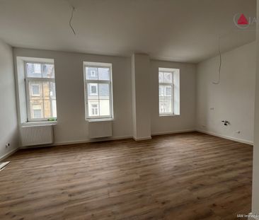 Kernsanierte, lichtdurchflutete 4 Zimmerwohnung mitten in Wiesbaden. - Photo 4