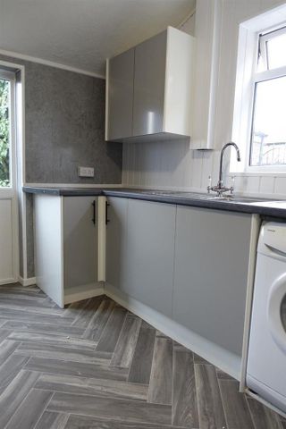 3 bedroom house to rent - Photo 3