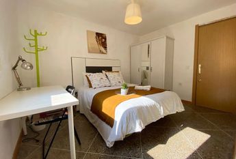 Carrer de Ramiro de Maeztu, Valencia, Valencian Community 46022