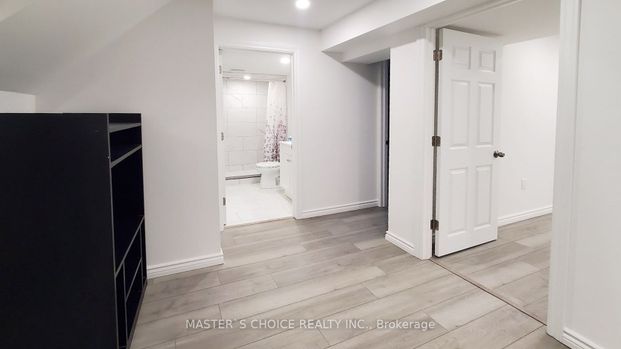 Detached Home For Lease | N8047000 - Photo 1