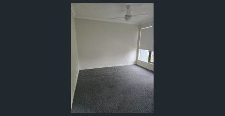 Stunning Family Home in Berrinba - Photo 2