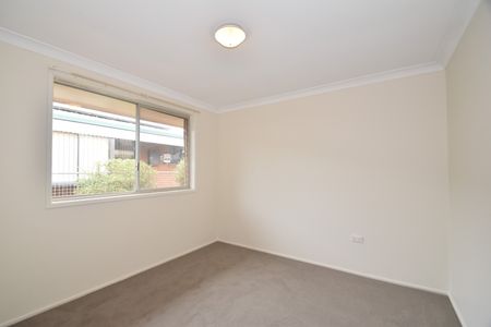 2/548 Greenwattle Street, Newtown QLD 4350 - Apartment For Rent | Domain - Photo 5