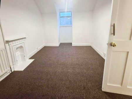 Oxford Street, Kettering, NN16 - Photo 4